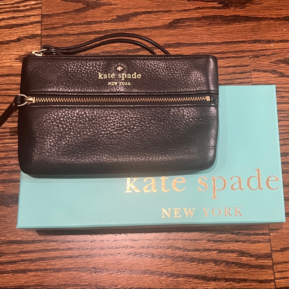 Kate Spade Black Pebbled Leather wristlet